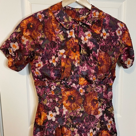 VTG 50s/60s floral dress in warm tones sz M - Picture 3 of 12